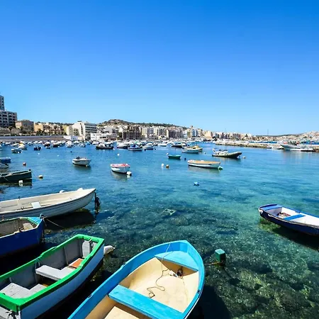 Getawaysmalta - Seashells Apartment 11 With Terrace And Sea Views In Bugibba *